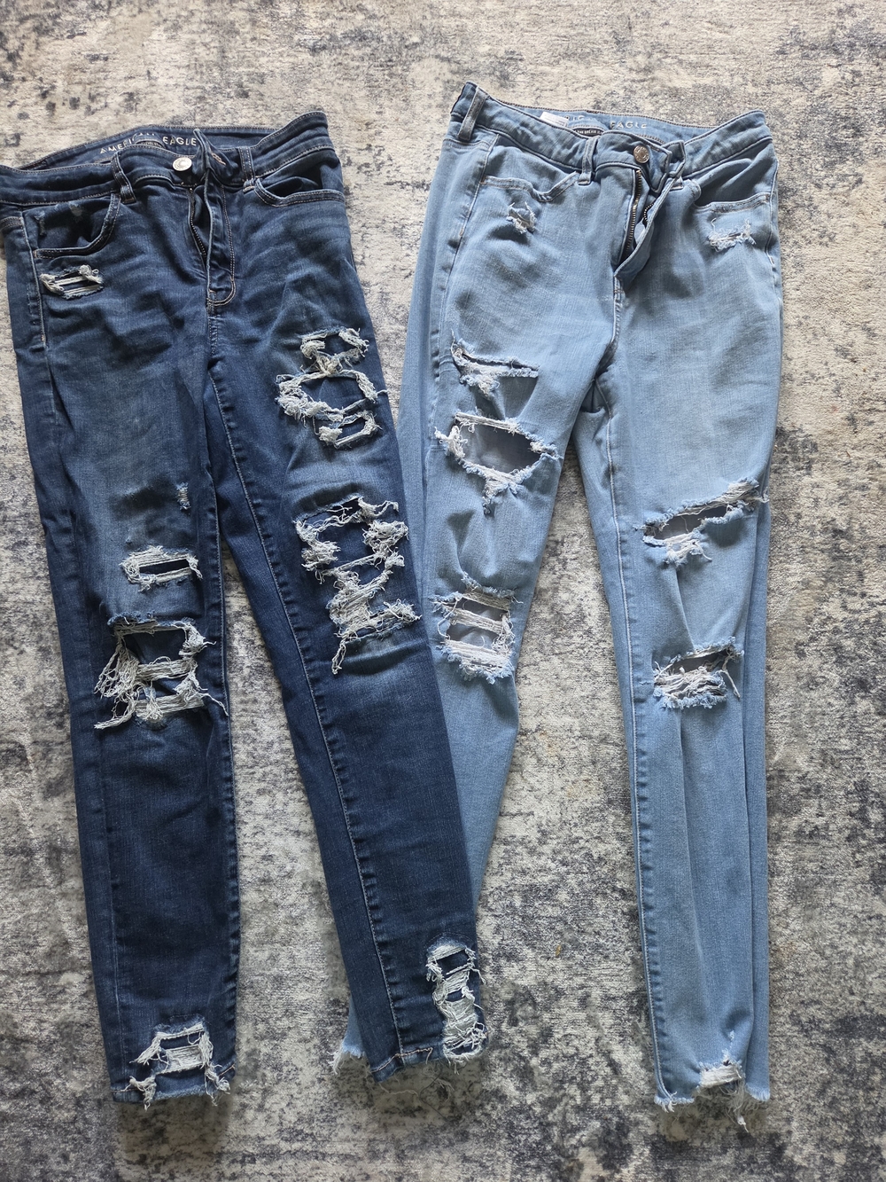 AE Ripped High-Rise Skinny Jeans - Light Blue / Dark Indigo